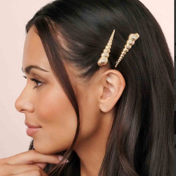 Ettika - Capri Shell Barrette Set - Picture 5 of 5